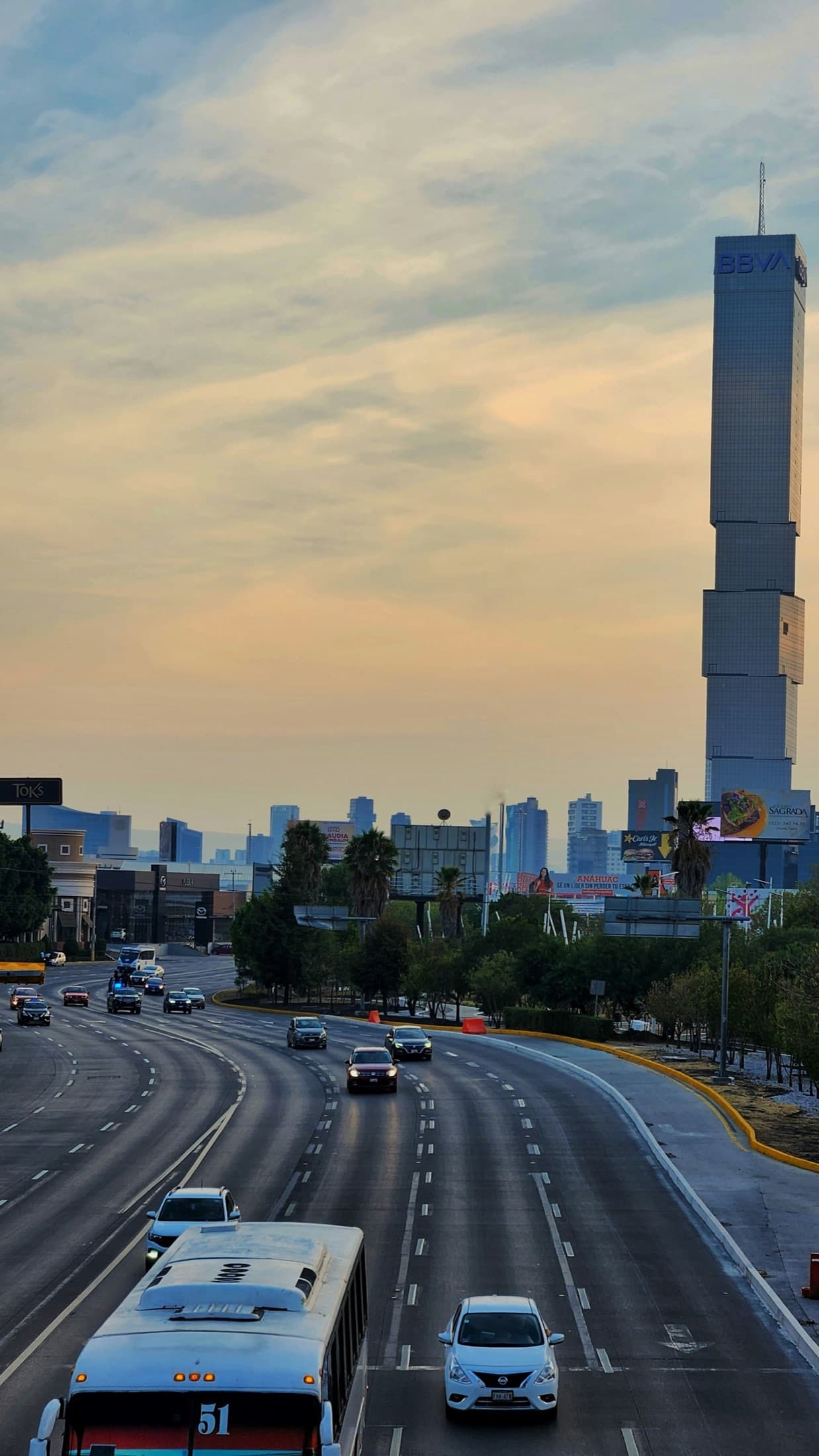 Boulevard Atlixcáyotl, corredor de Angelópolis